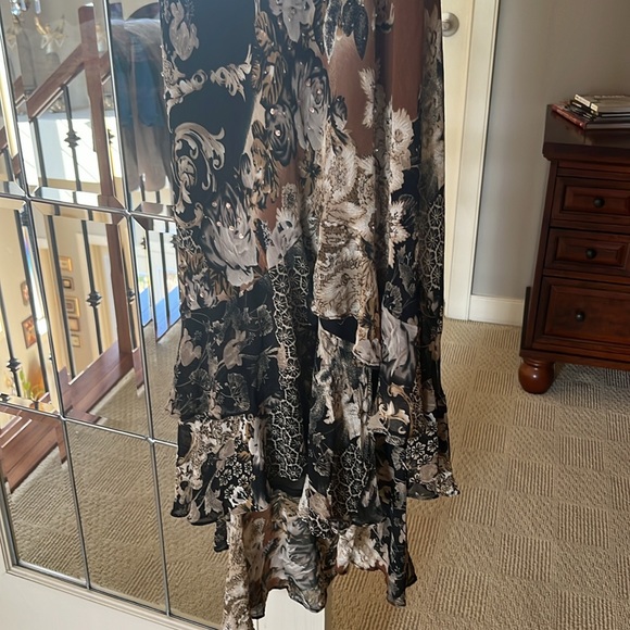 Gorgeous dress size 1x - Picture 4 of 5